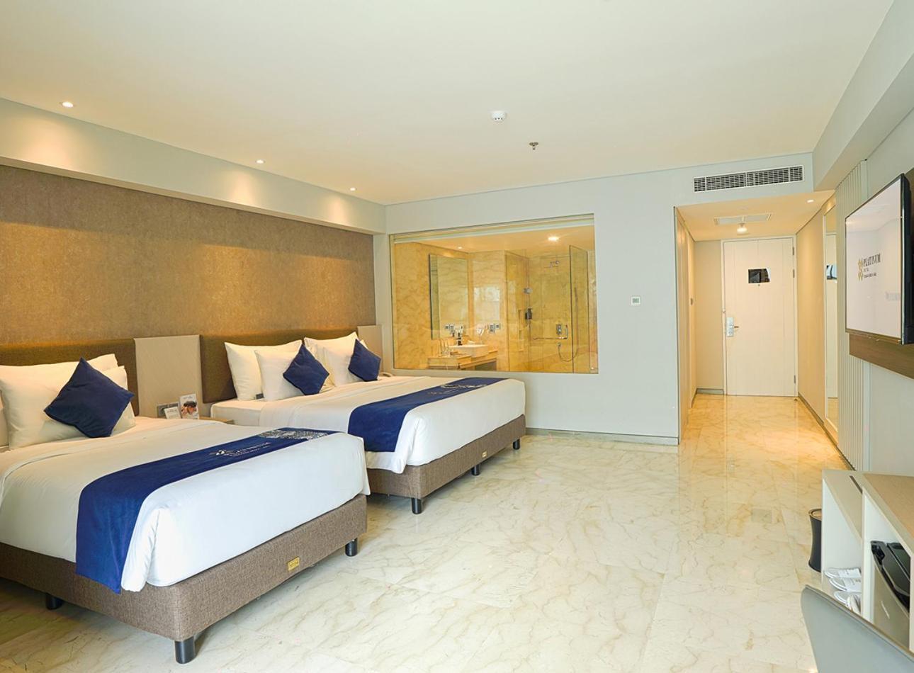 Platinum Hotel Jimbaran Beach Bali Bagian luar foto